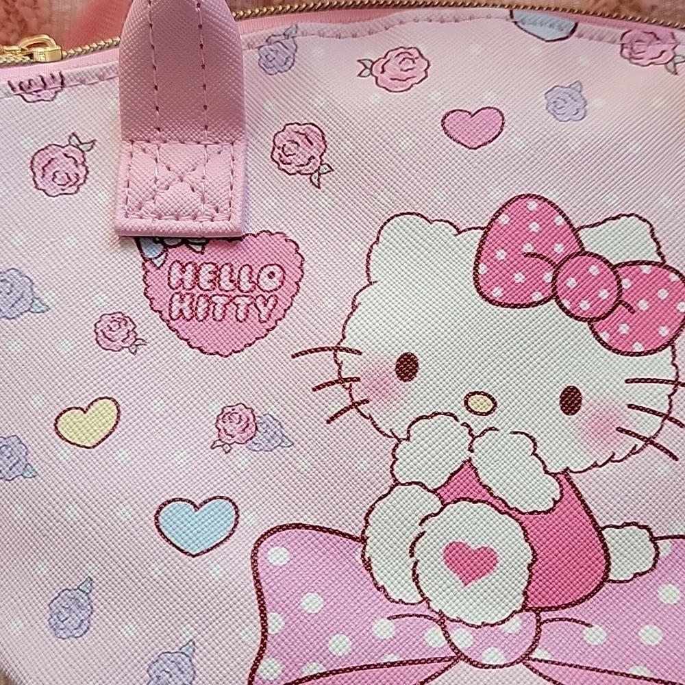 Hello Kitty Handbag with adjustable shoulder strap, pink 💗.  NWOT.